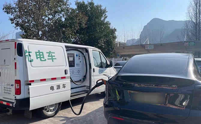 龙马潭区汽车搭电